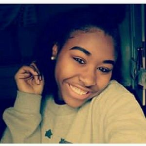 Meet your Posher, Cassie